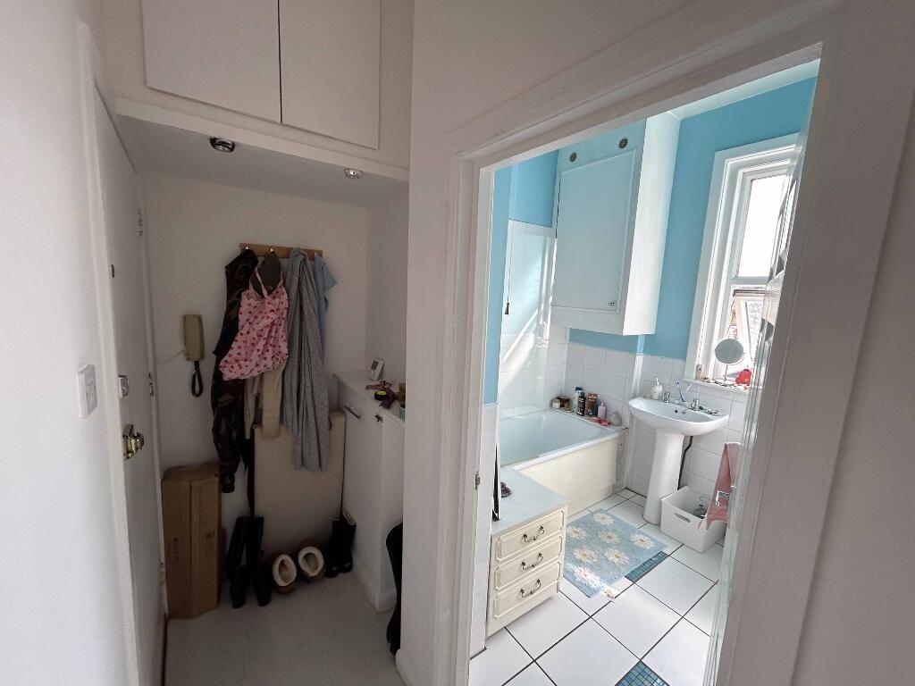 Additional image 8 of Christchurch Road, Bournemouth, nice one bed maisonette