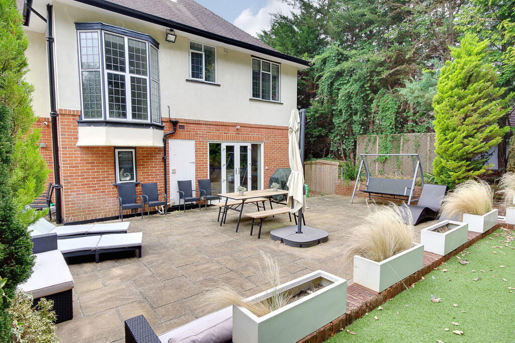 Additional image 47 of Queens Park Avenue, Bournemouth, BH8 9HB