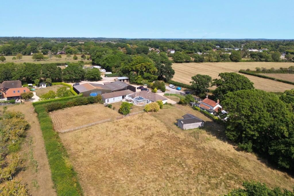 Additional image 5 of New Lane, New Milton, Hampshire. BH25 5TD