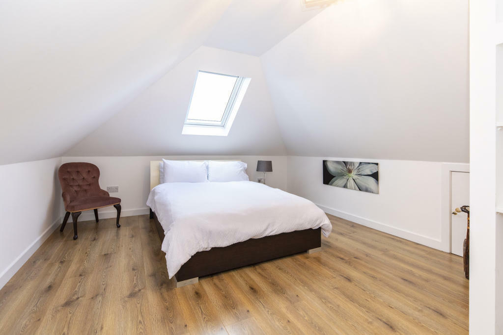 Additional image 13 of **5 Bed High End House in Queens Park**