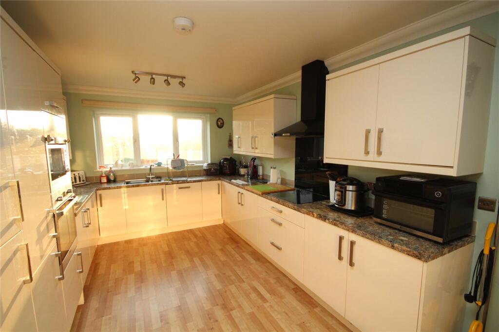 Additional image 6 of Oaks Drive, St. Leonards, Ringwood, Hampshire, BH24