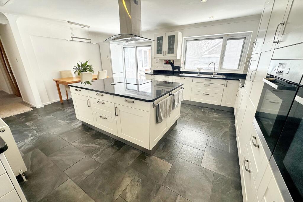 Additional image 19 of Verwood