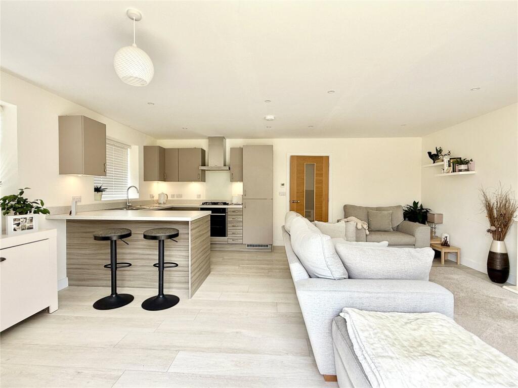 Additional image 6 of Seaton Road, Highcliffe On Sea, Christchurch, Dorset, BH23