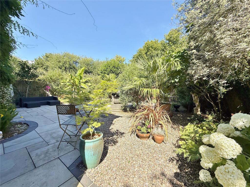 Additional image 19 of Haywards Farm Close, Verwood, Dorset, BH31