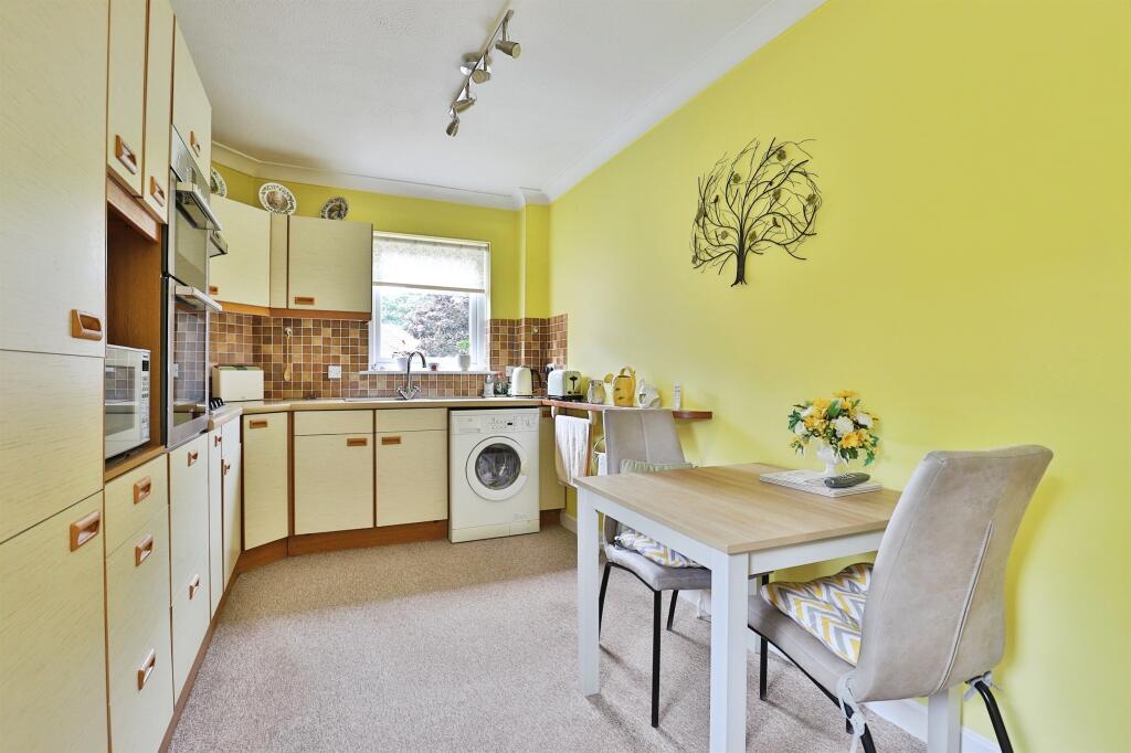 Additional image 9 of Roslin Road South, Bournemouth