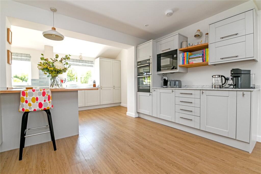 Additional image 6 of Barton Drive, Barton on Sea, New Milton, Hampshire, BH25