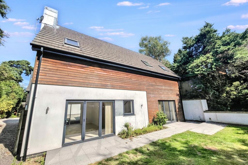 Additional image 30 of Queens Park