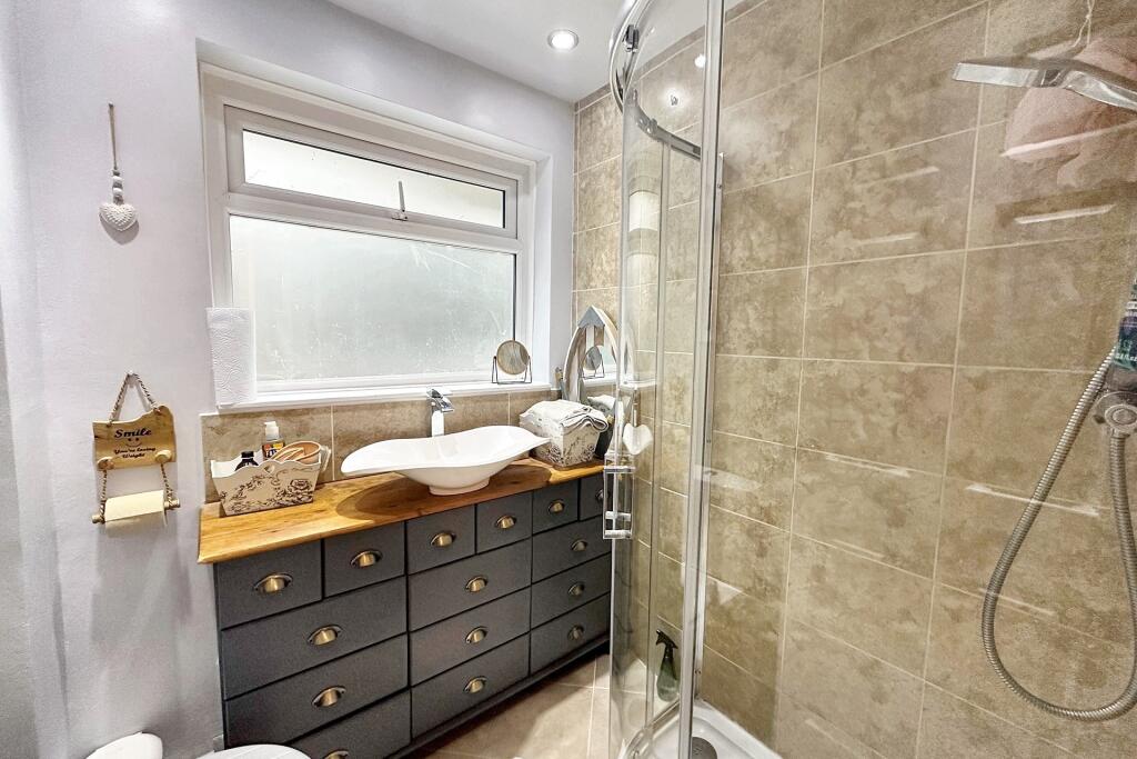 Additional image 12 of Ringwood