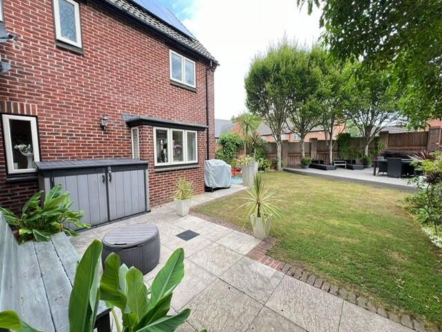 Additional image 28 of Ringwood