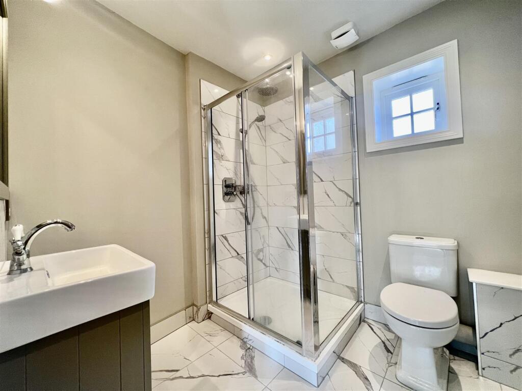 Additional image 29 of Stapehill Abbey, 276 Wimborne Road West