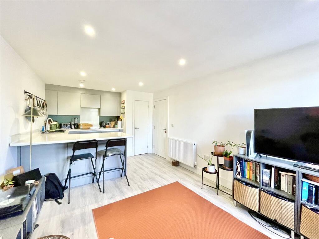 Additional image 2 of Lymington Road, Highcliffe On Sea, Christchurch, Dorset, BH23