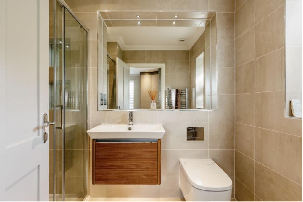 Additional image 17 of Gravel Hill, Wimborne, BH21