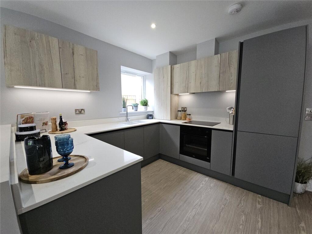 Additional image 4 of Vita Maris, 19-21 Wortley Road, Highcliffe, Dorset, BH23