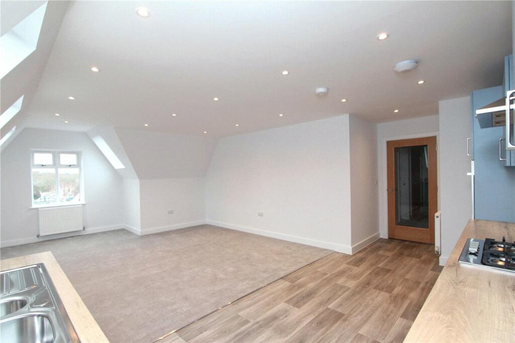 Additional image 15 of Lymington Road, Highcliffe, Christchurch, Dorset, BH23