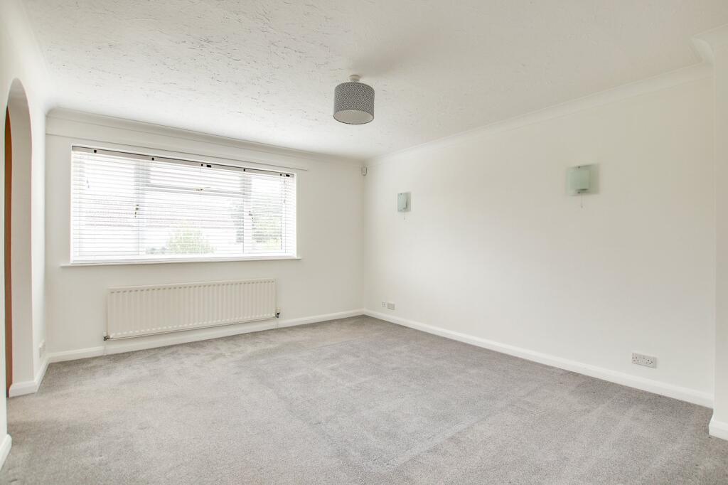 Additional image 11 of Vecta Close, Friars Cliff, Christchurch, BH23