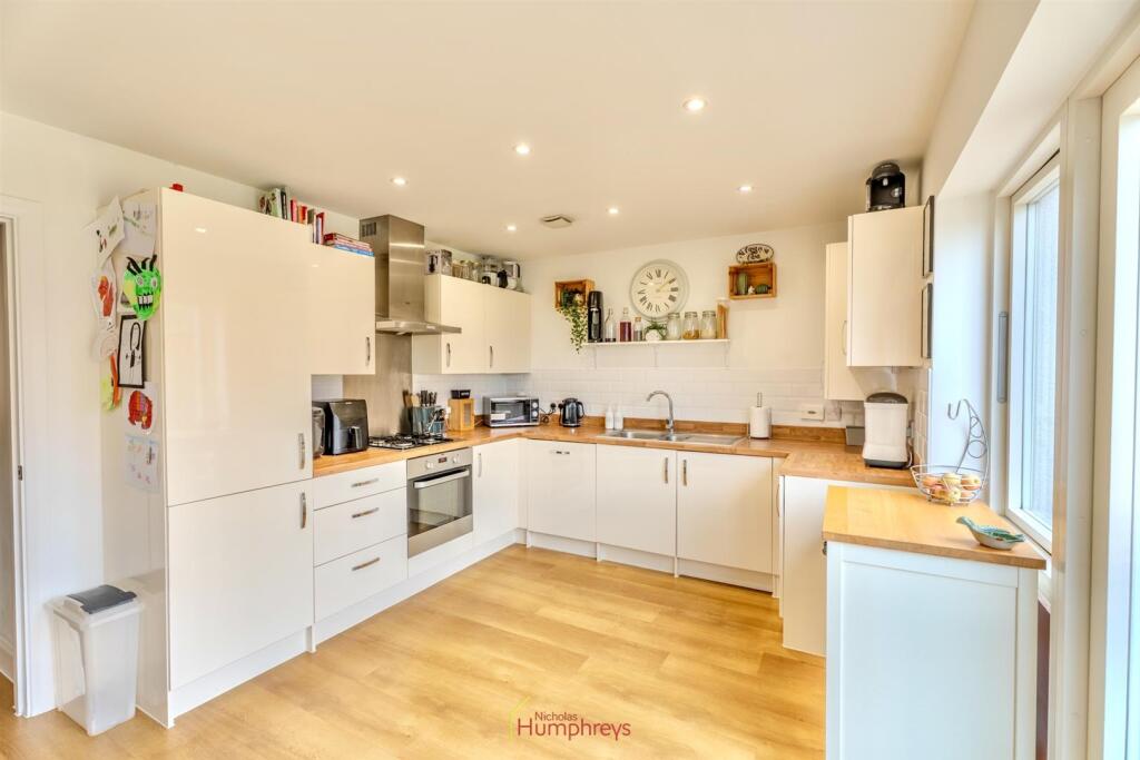 Additional image 9 of Gold Drive, St. Leonards, Ringwood