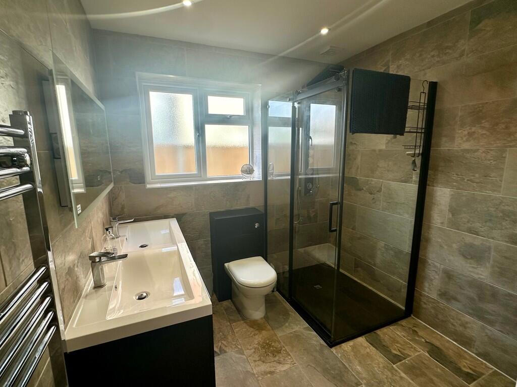 Additional image 5 of Grand Avenue, Bournemouth