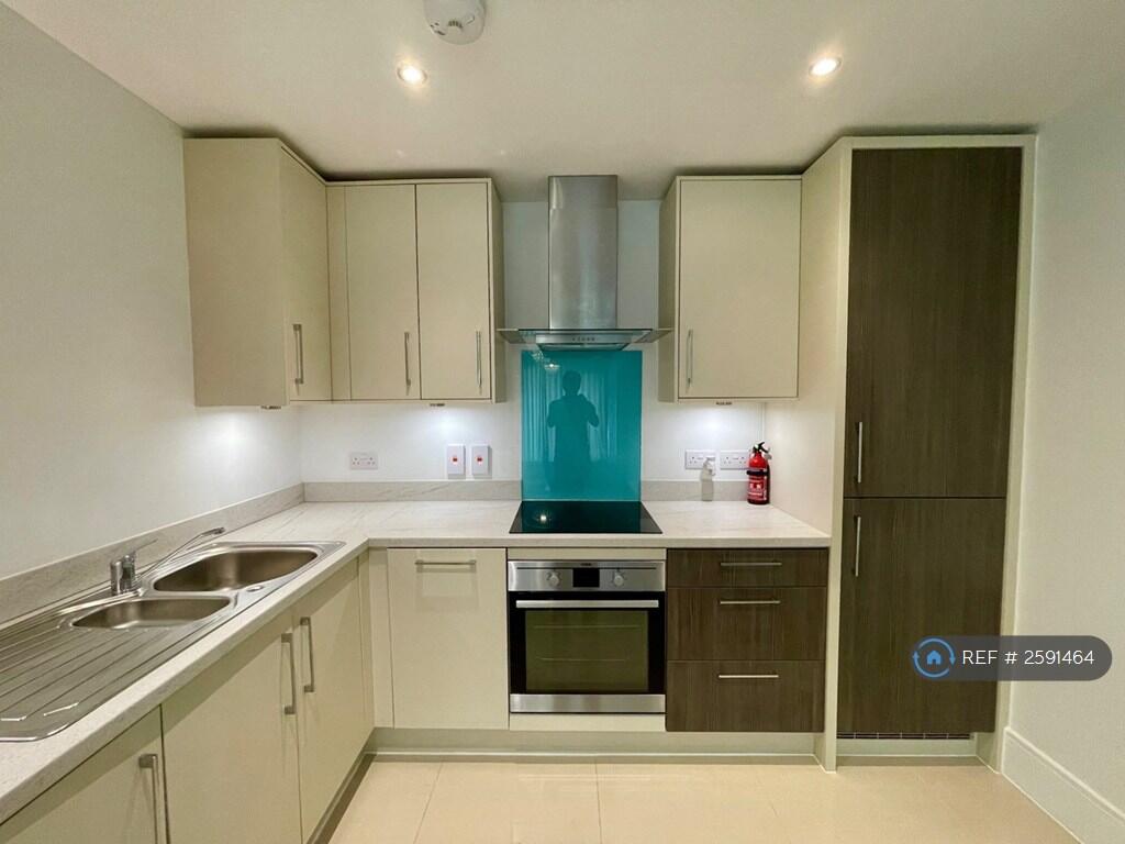 Additional image 7 of The Summit, Bournemouth, BH2