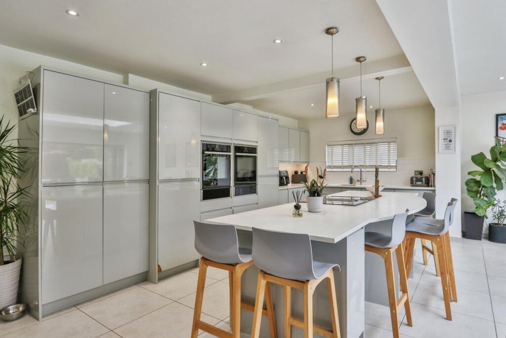 Additional image 8 of Queens Park Avenue, Bournemouth, Dorset, BH8