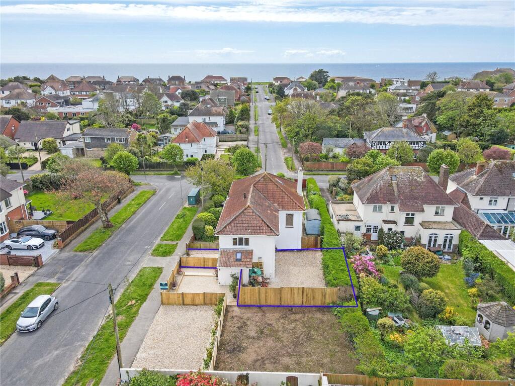 Additional image 3 of Seaward Avenue, Barton on Sea, New Milton, Hampshire, BH25
