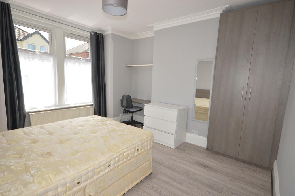 Additional image 4 of Malmesbury Park Road, Charminster