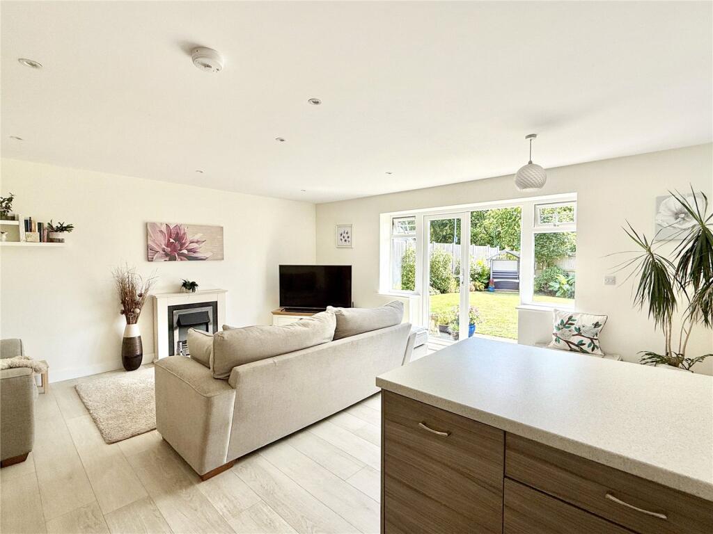 Additional image 18 of Seaton Road, Highcliffe On Sea, Christchurch, Dorset, BH23