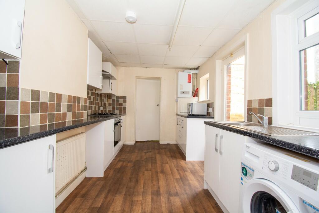 Additional image 3 of Large 4/5 Bedroom House on Cardigan Road