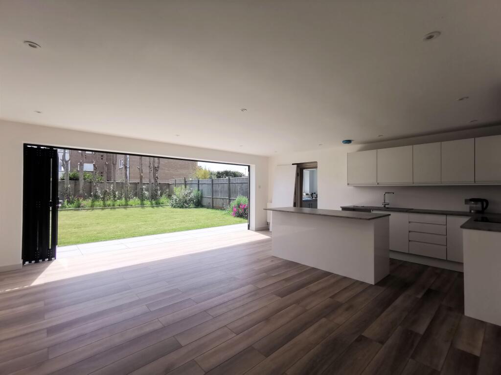 Additional image 8 of Cunningham Close, CHRISTCHURCH