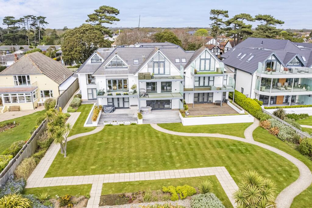 Additional image 11 of Wharncliffe Road, Highcliffe, Dorset. BH23 5DB