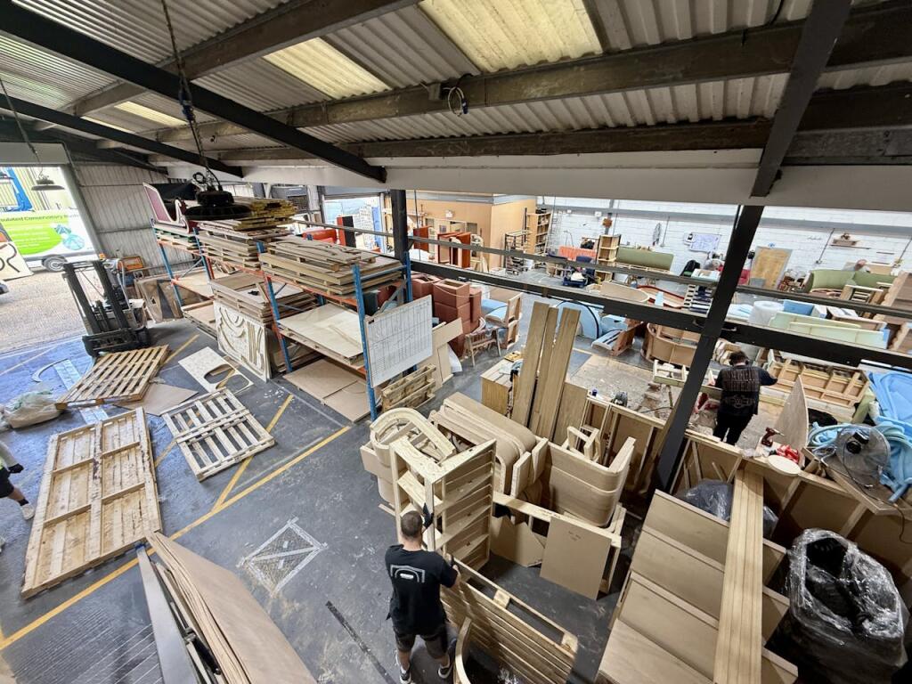 Additional image 5 of Crow House, Crow Arch Lane Industrial Estate, Crow Arch Lane, Ringwood, BH24 1PD