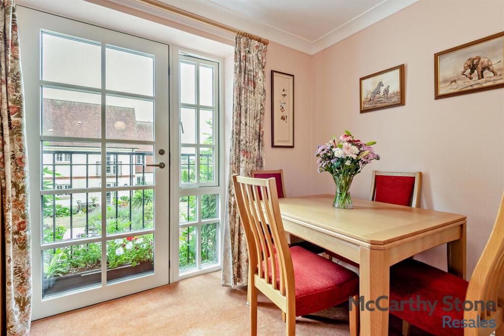 Additional image 4 of Cornmantle Parsonage Barn Lane, Ringwood, Hampshire, BH24 1WJ