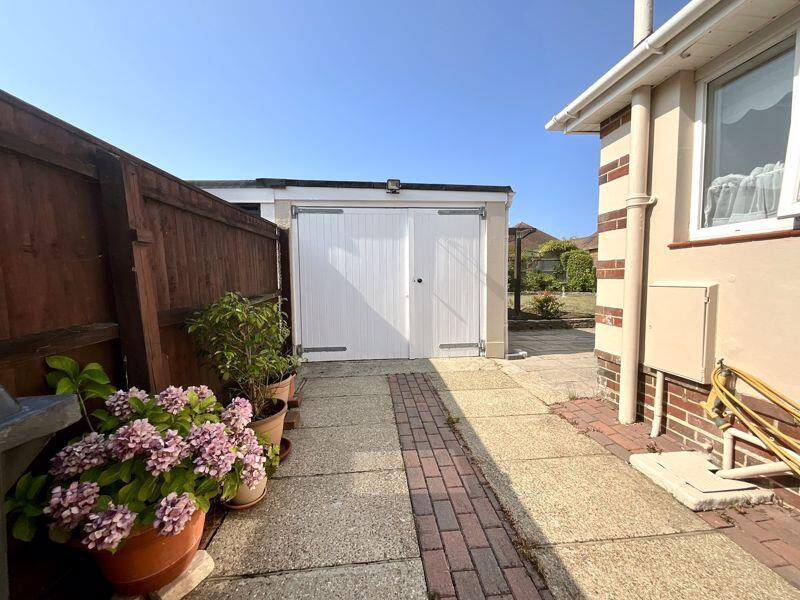 Additional image 9 of Braemar Avenue, Hengistbury Head