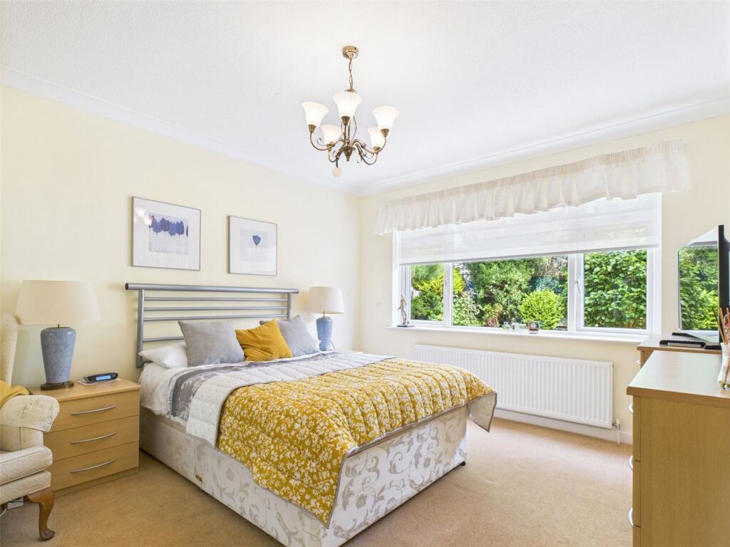 Additional image 8 of Waterford Gardens, Highcliffe, Christchurch, Dorset, BH23