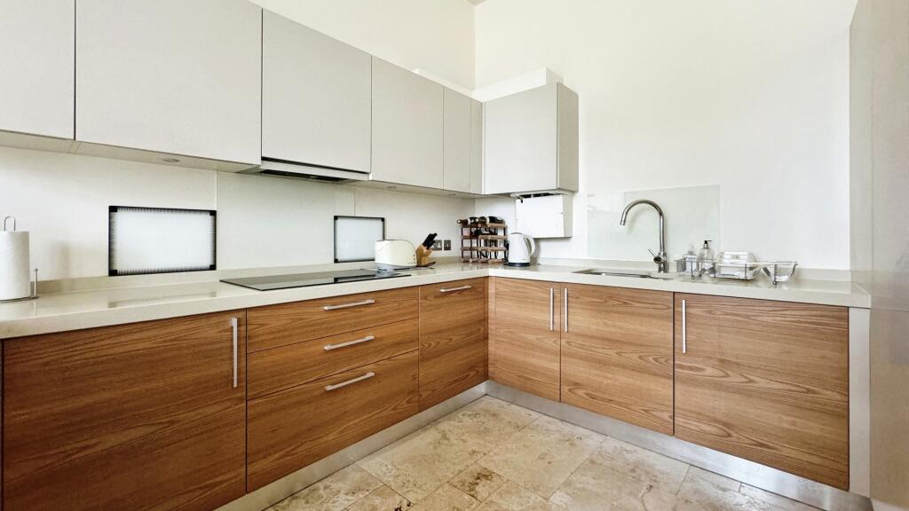 Additional image 5 of Redwood Drive, CHRISTCHURCH, Dorset, BH23