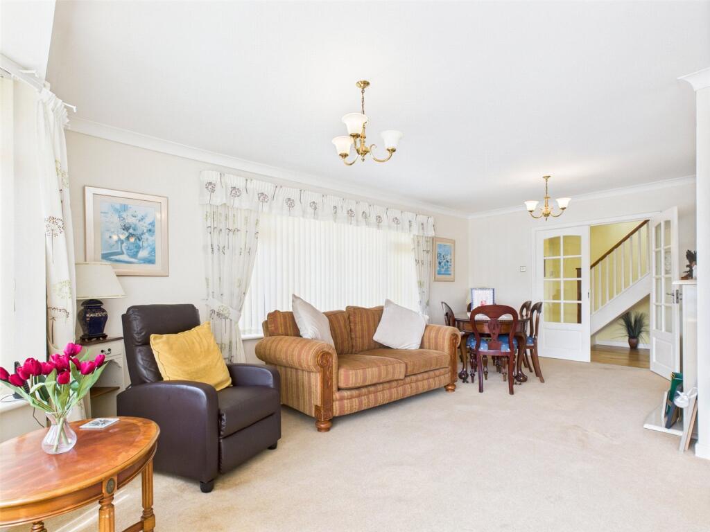 Additional image 19 of Waterford Gardens, Highcliffe, Christchurch, Dorset, BH23