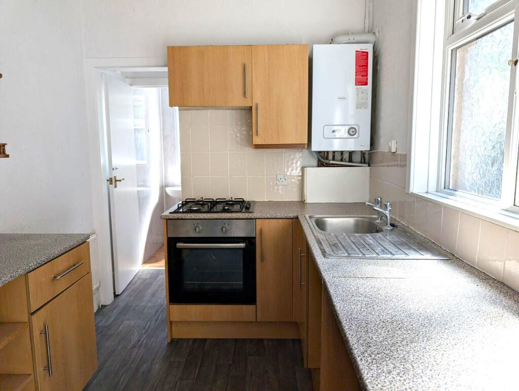 Additional image 7 of Junction Road, Bournemouth, Dorset, BH9