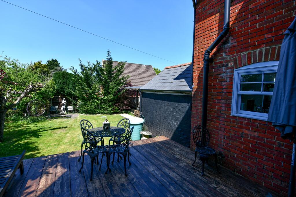 Additional image 3 of St Ives, BH24 2NY