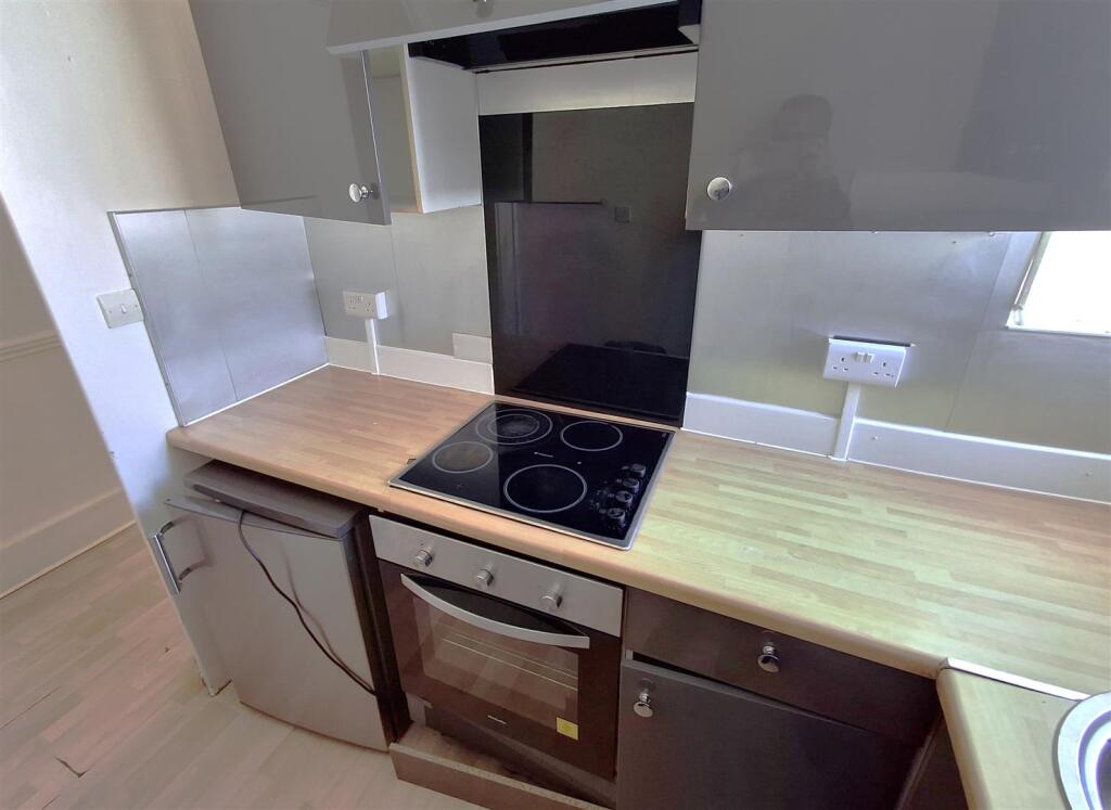 Additional image 17 of West Hill Road, Bournemouth