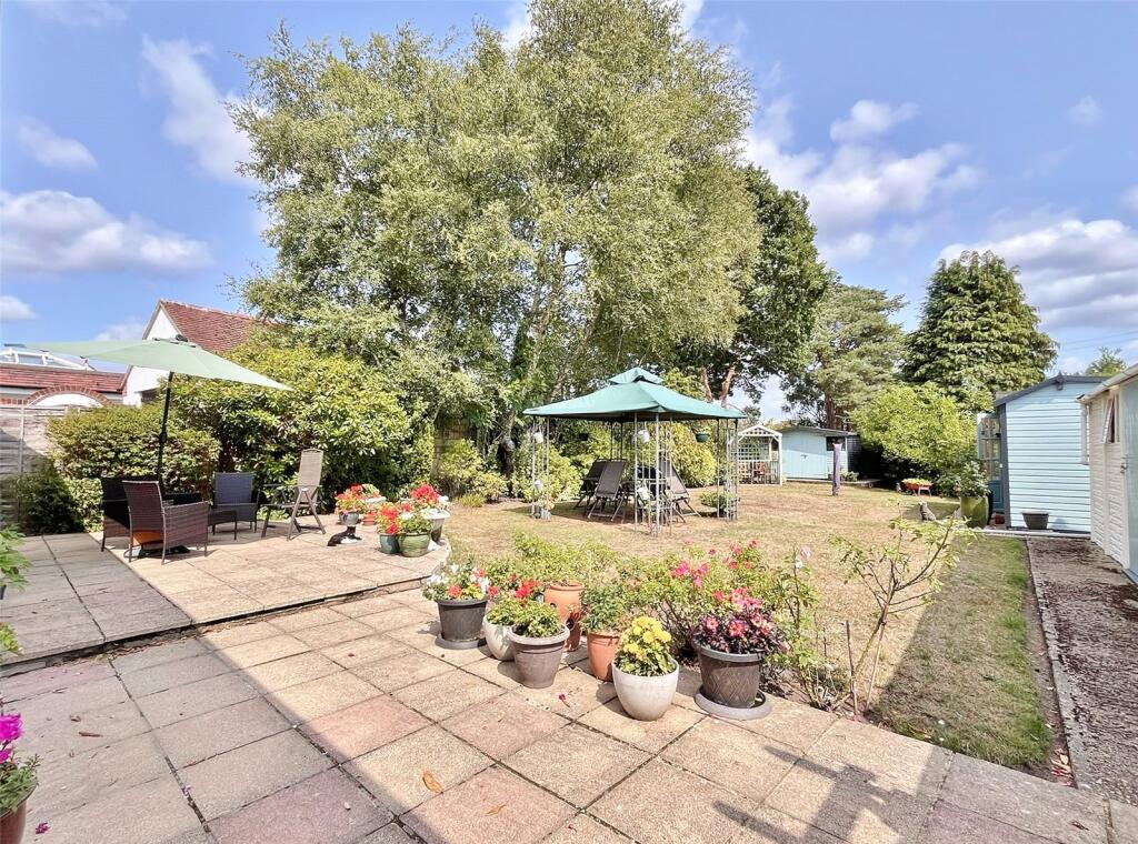 Additional image 28 of Woodlinken Drive, Verwood, Dorset, BH31