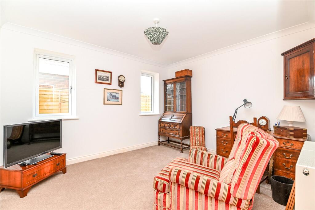 Additional image 4 of Barton Way, Barton on Sea, New Milton, Hampshire, BH25