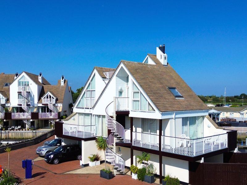 Additional image 36 of Priory Quay, Christchurch Town Centre