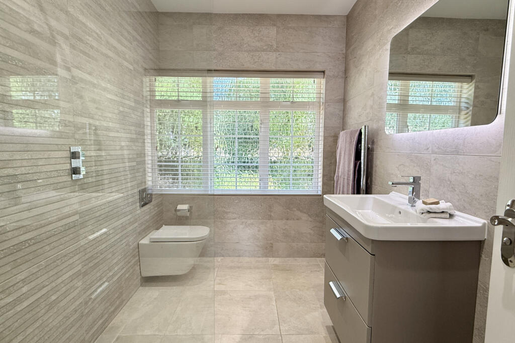 Additional image 35 of Warren Drive, Ringwood, BH24 2AS