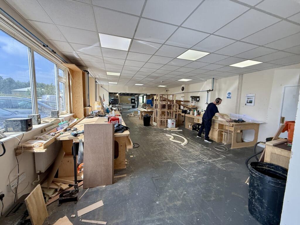 Additional image 8 of Crow House, Crow Arch Lane Industrial Estate, Crow Arch Lane, Ringwood, BH24 1PD