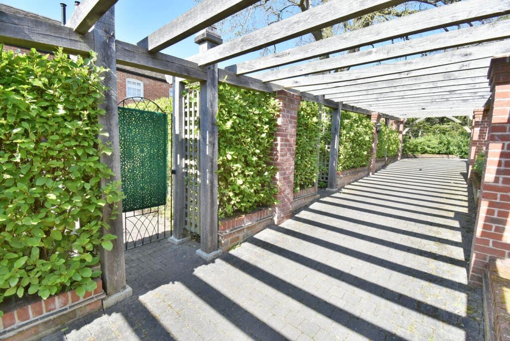 Additional image 32 of Wimborne Road West, Wimborne, BH21