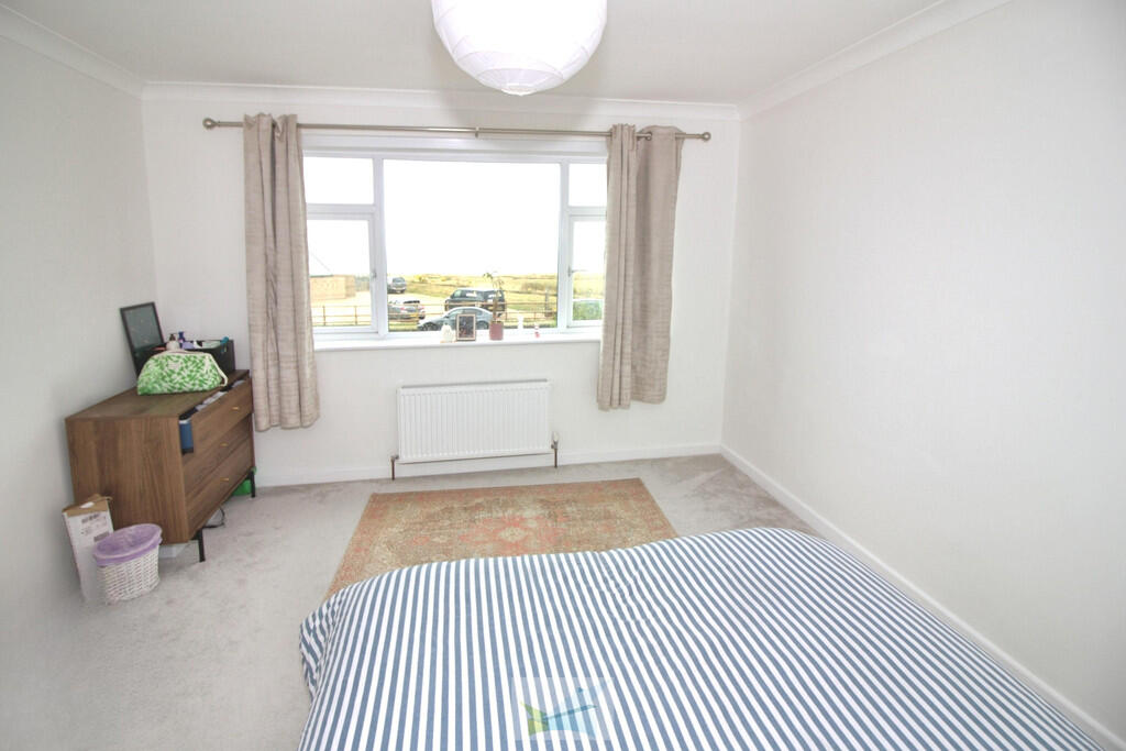 Additional image 4 of Sea Road