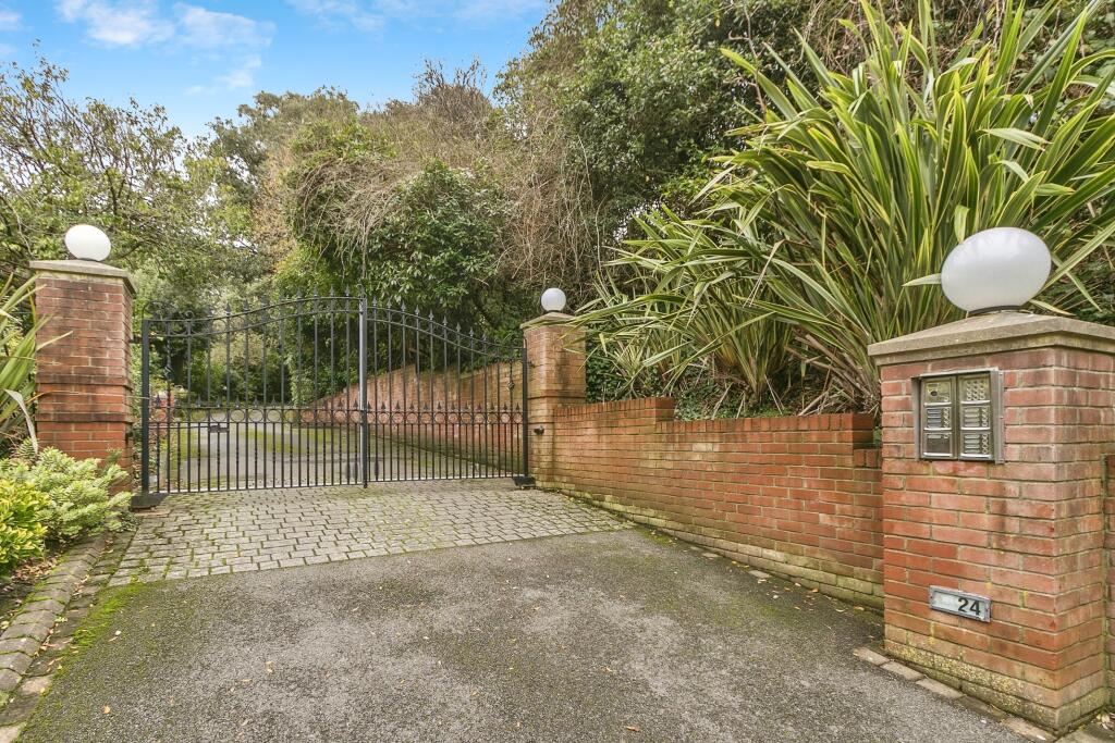 Additional image 12 of West Overcliff Drive, West Overcliff, Bournemouth, Dorset, BH4