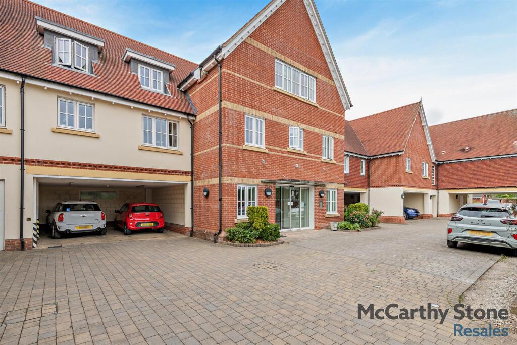 Additional image 20 of Cornmantle Parsonage Barn Lane, Ringwood, Hampshire, BH24 1WJ