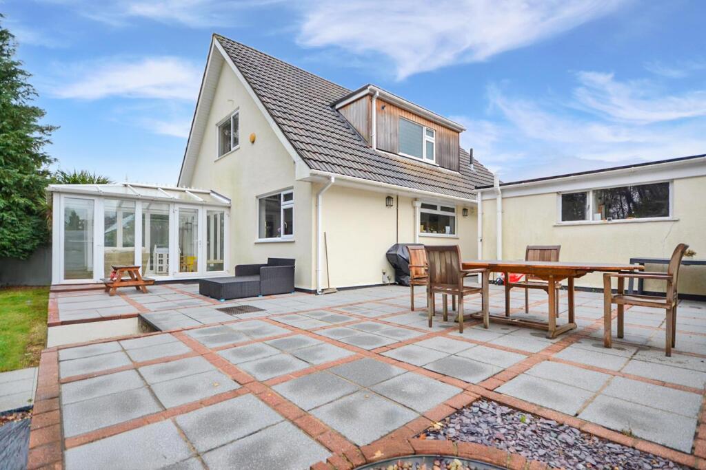 Additional image 16 of Hazel Drive, Ferndown