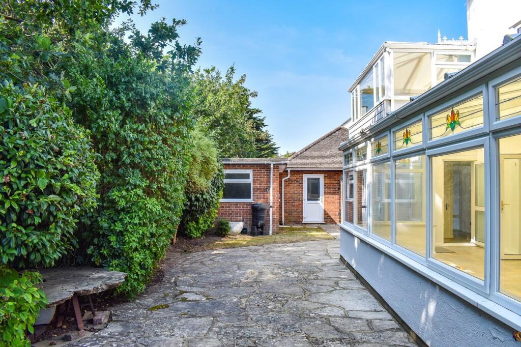 Additional image 22 of Vecta Close, Friars Cliff, Christchurch, BH23