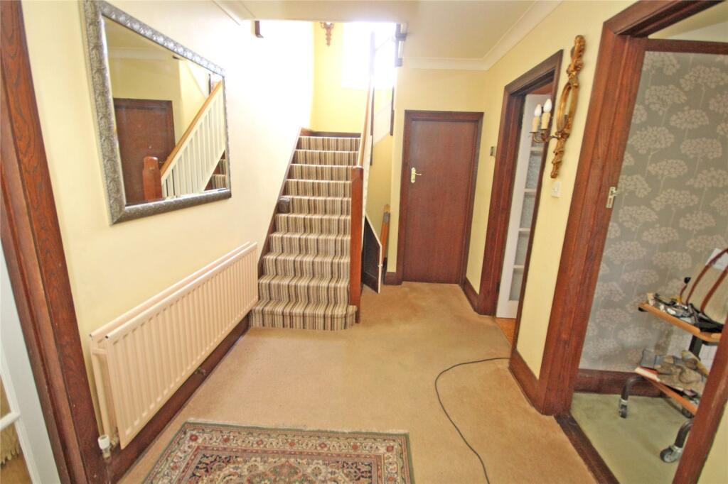 Additional image 8 of Seaward Avenue, Barton on Sea, New Milton, Hampshire, BH25